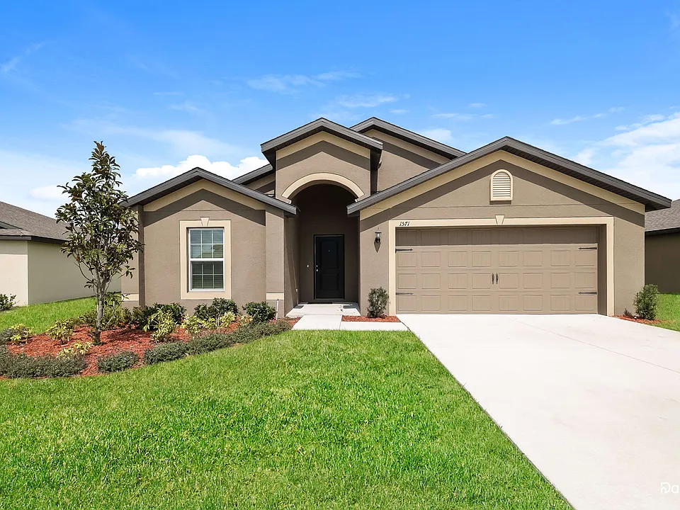 1571 Swan Lake Cir