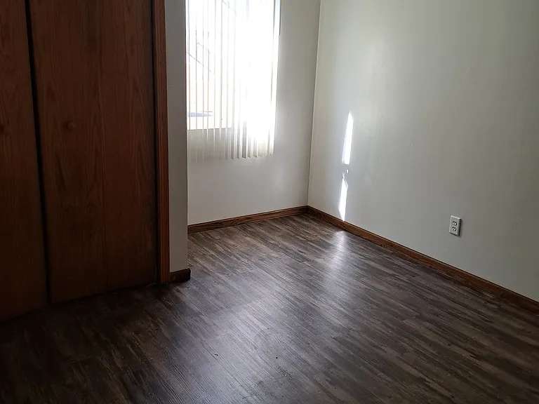 2105 Sunset Ln — Photo 6