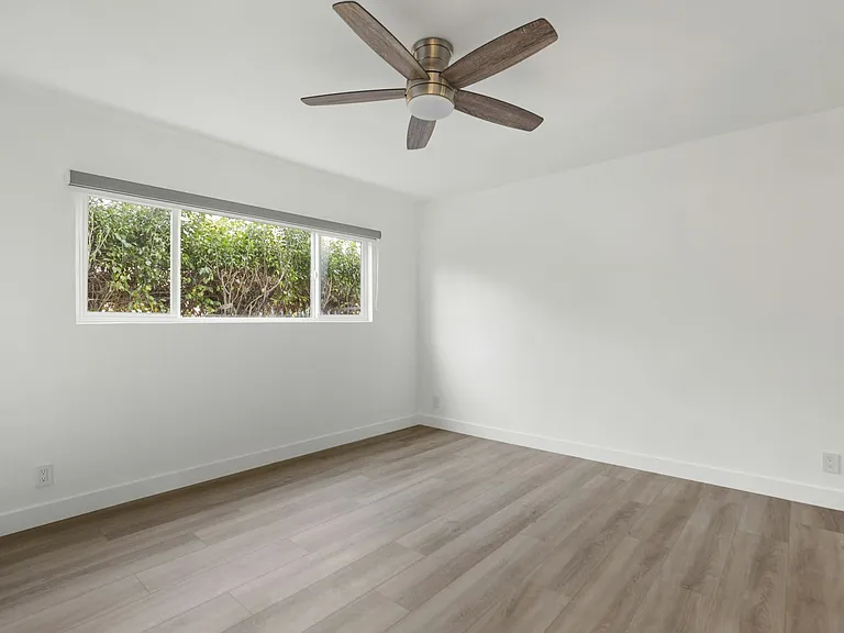 8777 Cadillac Ave #2 — Photo 20