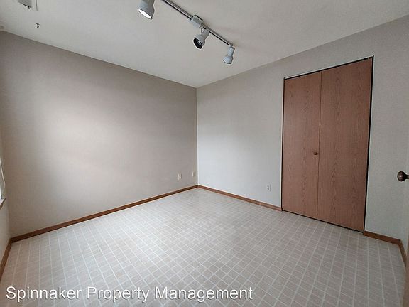 5th image of 5730 N 21st St APT 8