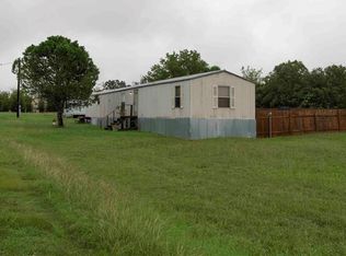 1960 Homann Rd, Lockhart, TX 78644