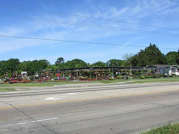 4th image of 3270 Ambassador Caffery Pkwy