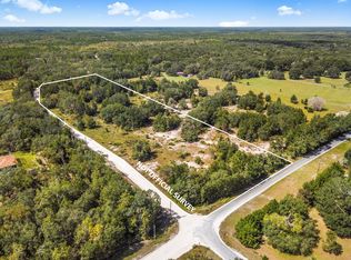 70 Southeast St, Trenton, FL 32693