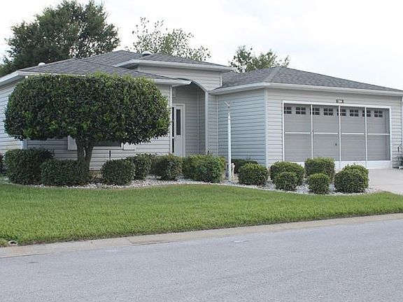2nd image of 1204 Meadowbend Dr