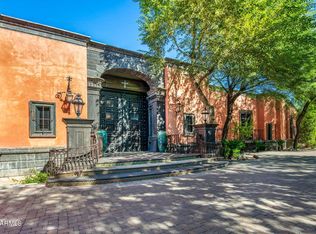 8100 N 68th St, Paradise Valley, AZ 85253