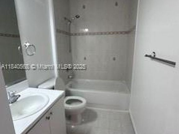 3rd image of 4906 Schooner Dr #5302