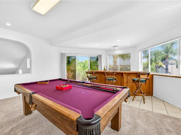 24140 Cruise Cir, Canyon Lake, CA 92587