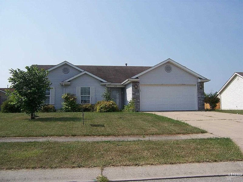 1st image of 1472 E Louise Dr