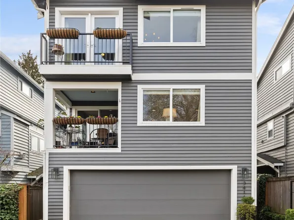 3414 33rd Avenue SW, Seattle, WA 98126