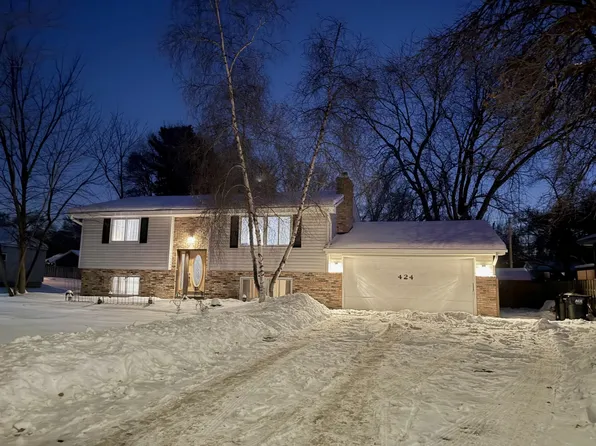 424 106th Ave NW, Coon Rapids, MN 55448