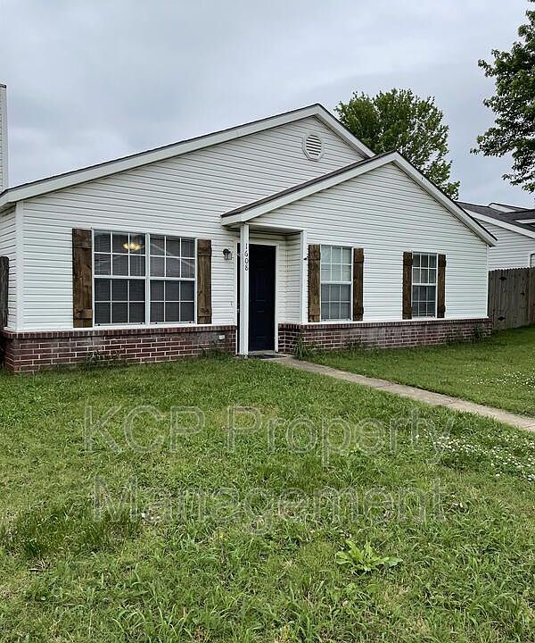 1st image of 1608 Parkview Pl