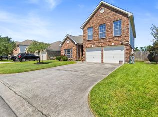 427 Pinewood Ridge Dr, Spring, TX 77386