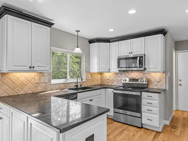 16610 Green Needle Ct — Photo 29
