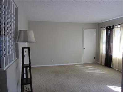 2nd image of 3110 Tulip Dr