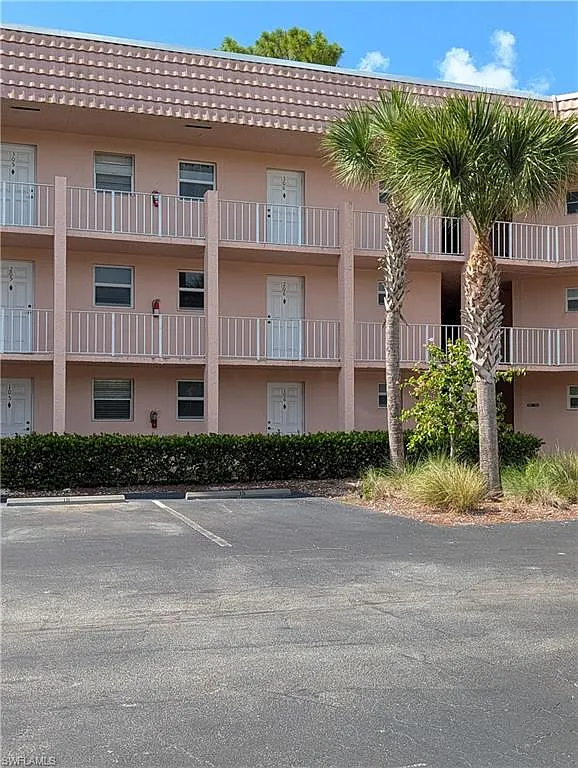1 bed, 1.0 bath, 638 sqft, $2,800 — Photo 1