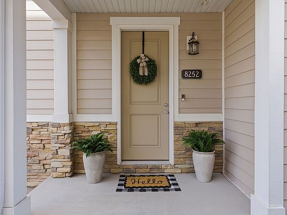 4th image of 8252 W Cascade View Way S