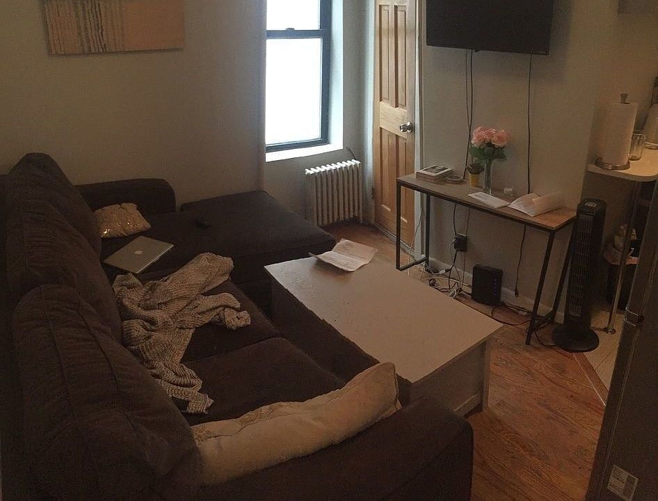 1st image of 128 Thompson St #111