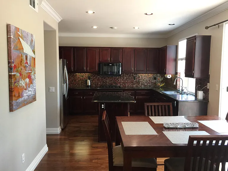 4233 Calle Isabelino — Photo 2