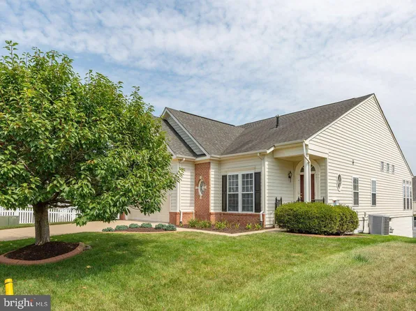 5207 E Philippi Pl, Fredericksburg, VA 22407