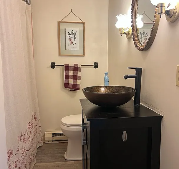 21 W Main St #6 — Photo 8