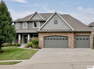 2614 N 173rd St, Omaha, NE 68116