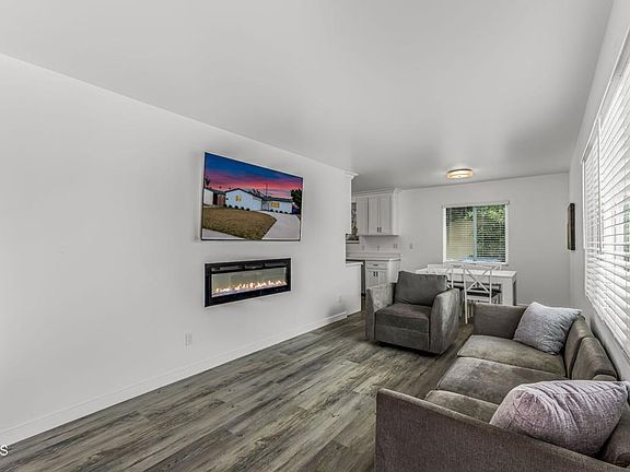 4th image of 1136 N 7th Pl