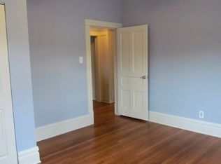 4 N Garfield Ave #1, Valparaiso, IN 46383