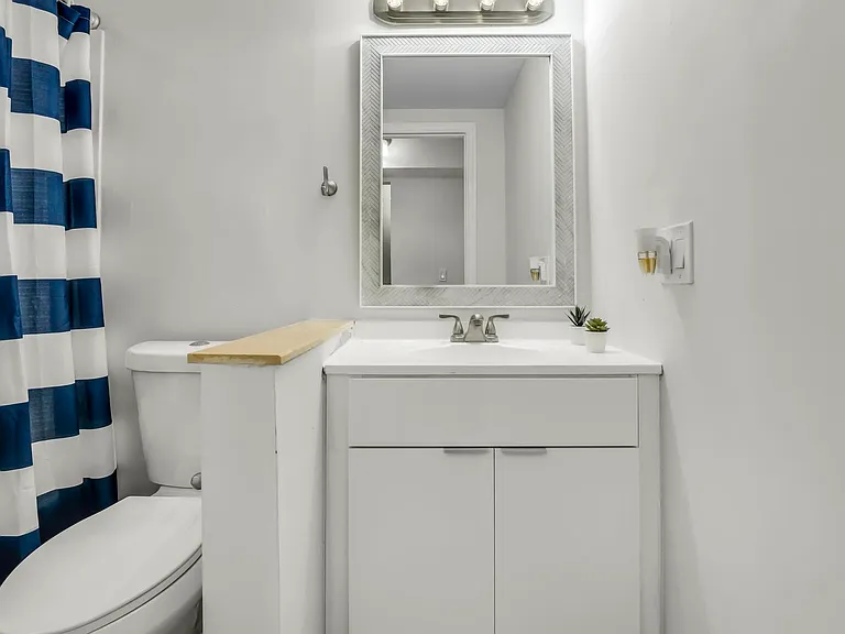 8858 NW 48th St #8858 — Photo 22