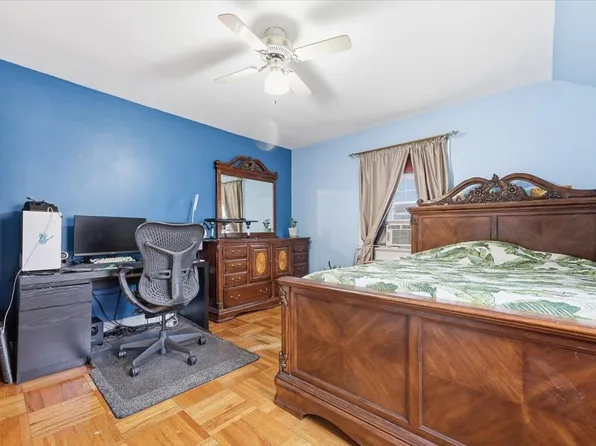 118 Avenue B image 13 of 21