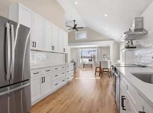 50 Cobbetts Pond Rd, Windham, NH 03087