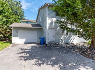1602: 1445 NW Elwha St, Oak Harbor, WA 98277