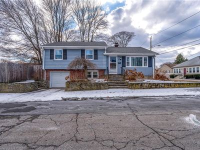 84 Maynard St, Providence, RI, 02909