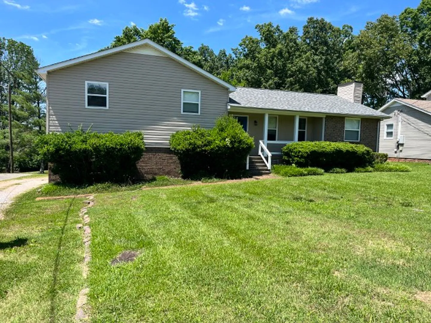 Improved Rent - 3 Bedroom, 3 Bath Home, Restricted Breeds Allowed — Photo 1