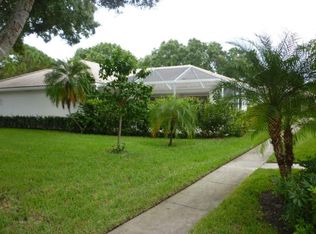2501 Pin Oak Ct, Palm Beach Gardens, FL 33410
