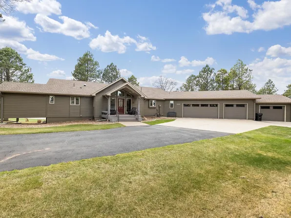 4280 Farview Dr, Rapid City, SD 57702