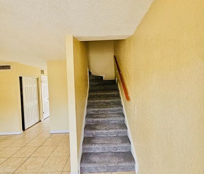 8921 Port Richey Cochise #8921 — Photo 31