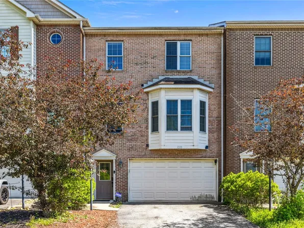 2108 McGinley Rd, Monroeville, PA 15146