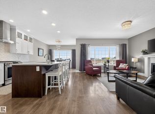 1047 Coopers Hawk Link NW, Edmonton, AB T5S0M2