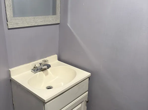 2206 W Tioga St APT 1, Philadelphia, PA 19140