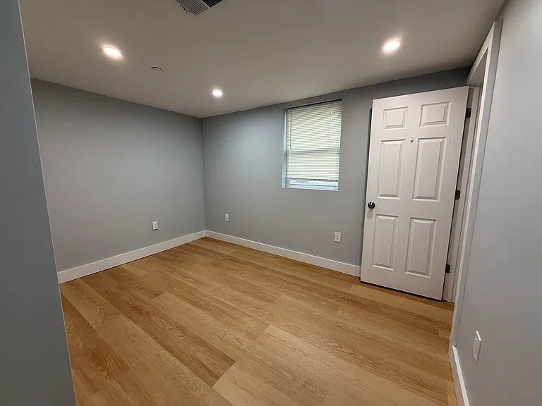 896 Broadway #1 — Photo 10