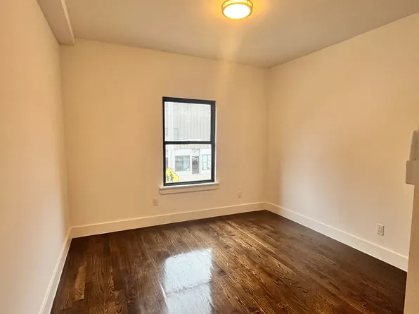 664 Ocean Avenue image 2 of 7