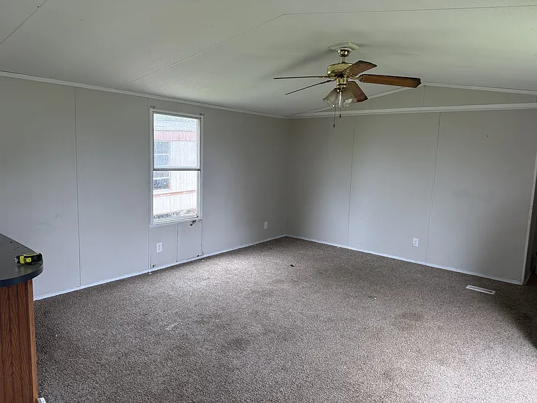 446 Loose Creek Hwy — Photo 17