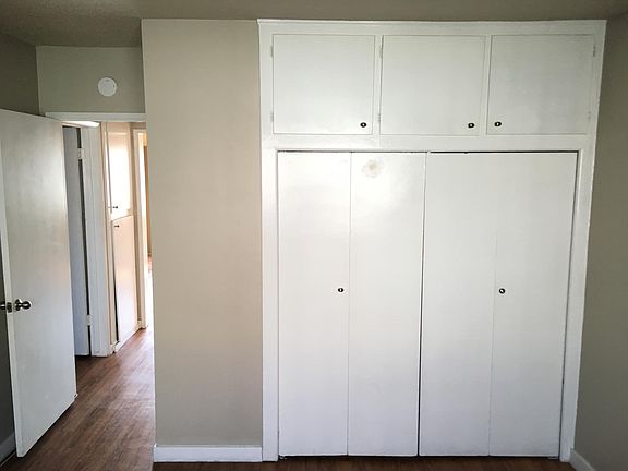 5th image of 645 Lime Avenue # First Floor