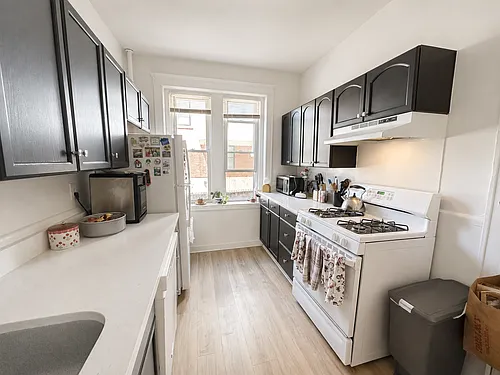 40-46 Longwood Ave Photo 1