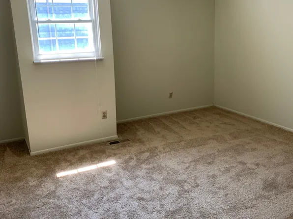 Kingswood Townhouses, 1832 1st St NE #254-A, Massillon, OH 44646