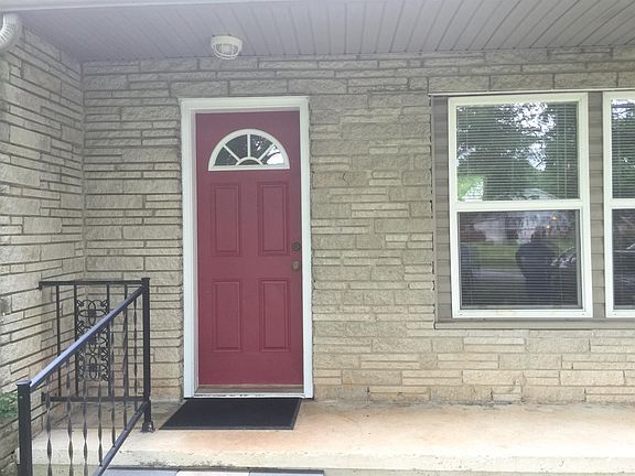 4th image of 45 Bratten St