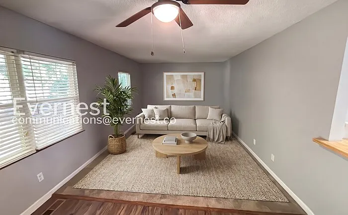 2 bed, 1.0 bath, 864 sqft, $1,145 — Photo 2