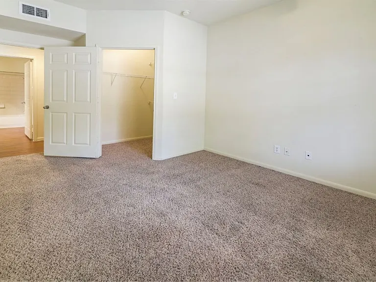 Large bedroom at Stonehaven Apartments in Houston, TX