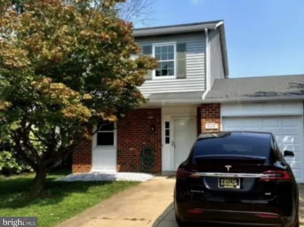 326 Brandon Dr, Bear, DE 19701