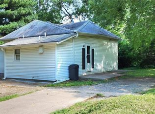 4502 Orchard Rd, Saint Joseph, MO 64505